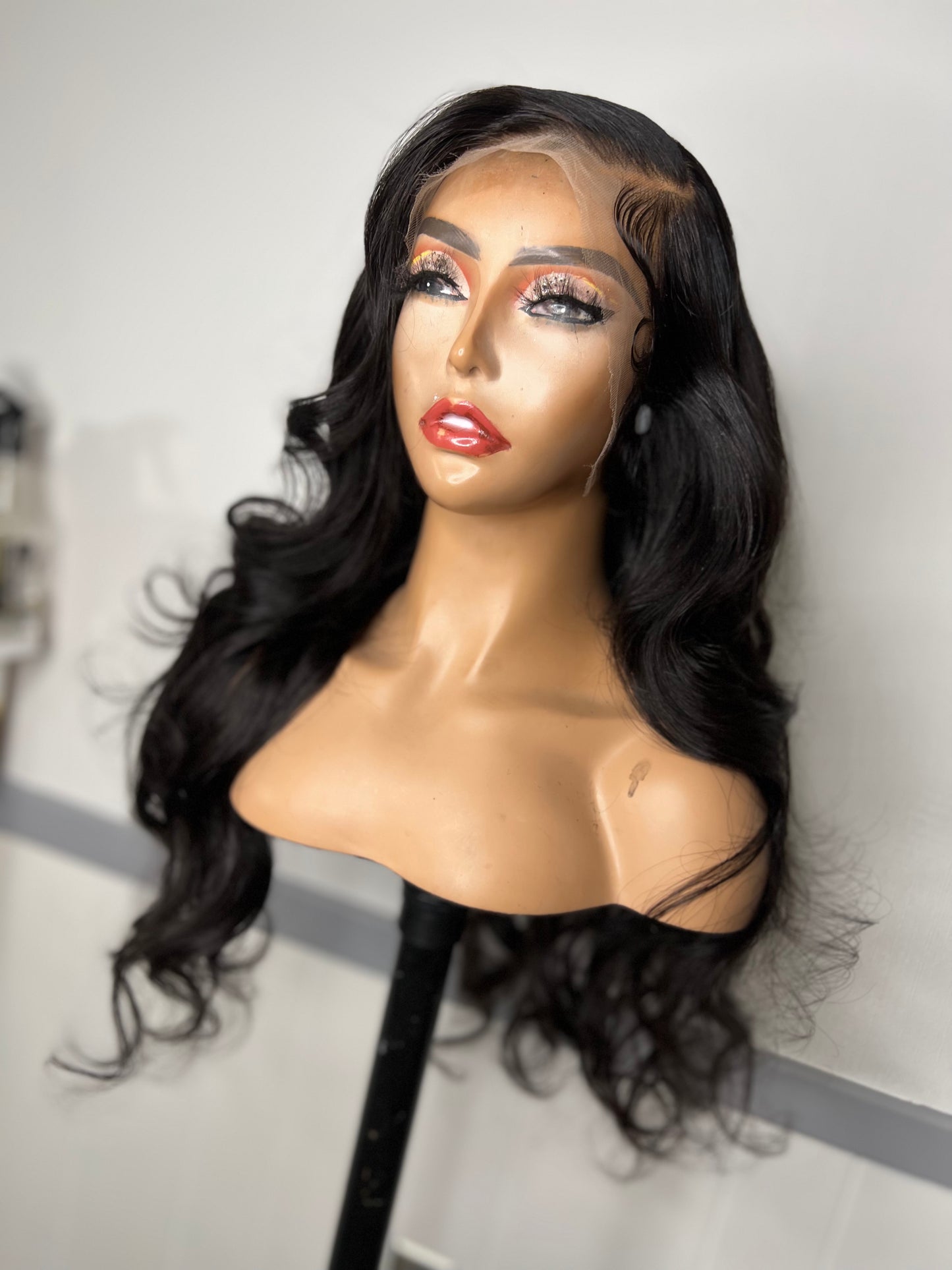 24 & 28” 13x4 HD Bodywave Frontal Unit